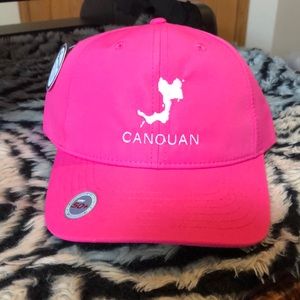 Brand new “Fahrenheit “ brand pink hat. Canouan. (Island in the Grenadines).